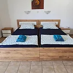 Pergamonto Apartments